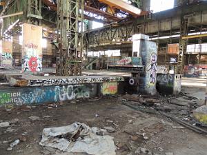 24 Batiment en ruine CNIM